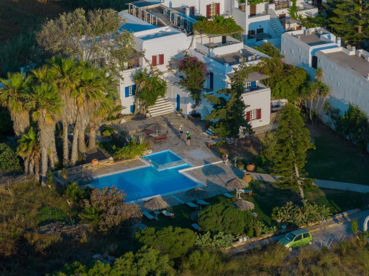 Antonina Hotel Agia Anna  エクステリア 写真
