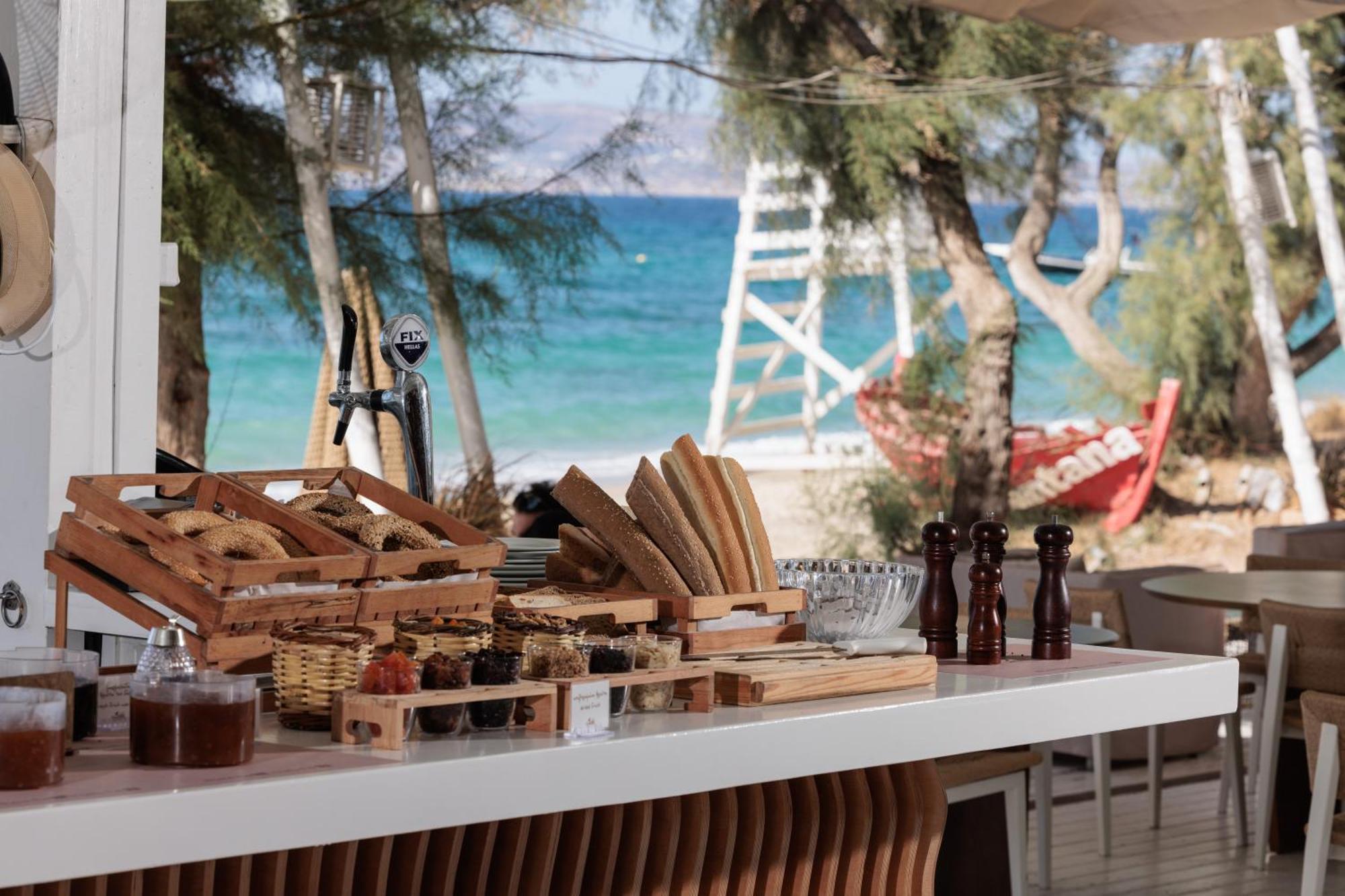 Antonina Hotel Agia Anna  エクステリア 写真